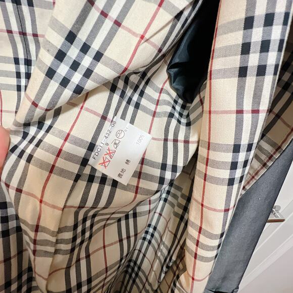 BURBERRY Grey trench coat Nova Check - Picture 4 of 9